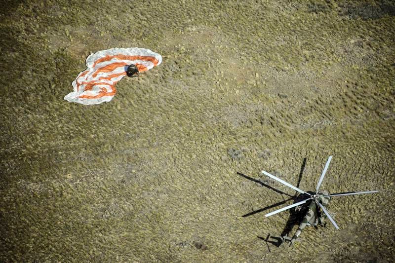 NASA, NASA astronauts, astronauts, astronauts return to earth, International Space Station, Soyuz rocket, rocket, NASA images