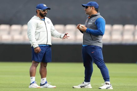 Kedar Jadhav, MS Dhoni