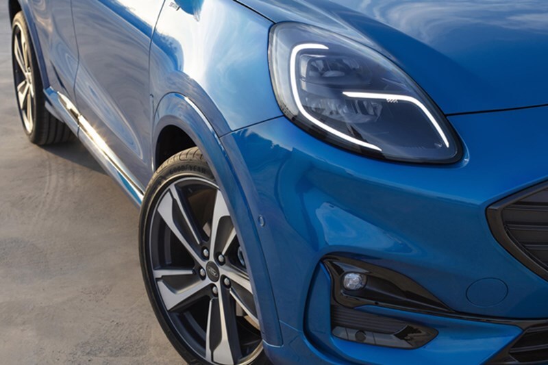 A closer look at the DRLs of the Ford Puma