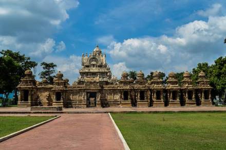 Kailashanathar temple, Kanchipuram, Vegavati rivers, Tamil Nadu, Garuda Purana, Pallava, Cholas, Vijayanagara, temples of Tamil Nadu, Tamil Nadu Tourism