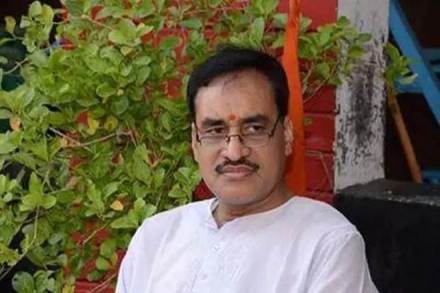 Vishwa Hindu Parishad, article 370, article 35 A, Vinod Bansal, Rohingya, Bangladeshi Muslims, Kailash Mansarovar yatra