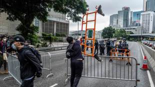 Violent clashes in hong kong, hong kong protest, Carrie Lam, Hong Kong government, Britain, Beijing, Communist Party, latest updates on hong kong protest