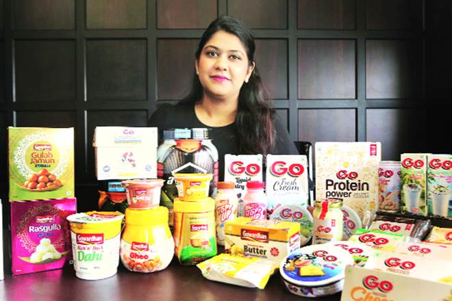 Akshali Shah , parag milk