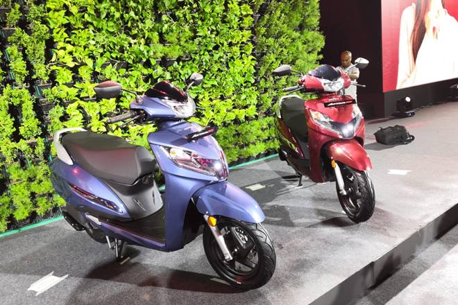 Honda Motorcycle and Scooter India (HMSI) today unveiled its very first and India's BS-VI compliant two-wheeler in the form of the new Honda Activa 125. Besides the upgradation to an engine that will be compliant to global emissions standards, the new Activa 125 has also received a new set of features. Honda will be launching it in India by September this year.