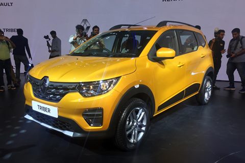 renault triber front 480image