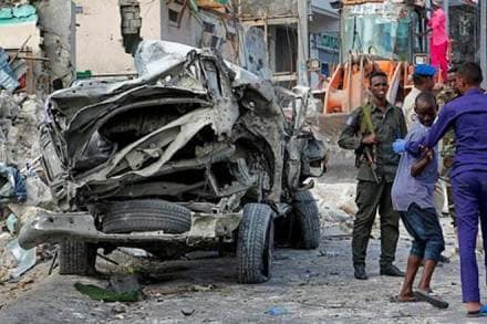 Somalia, Somalia blast, Somalia explosion, Somali parliament, medical, police, world news