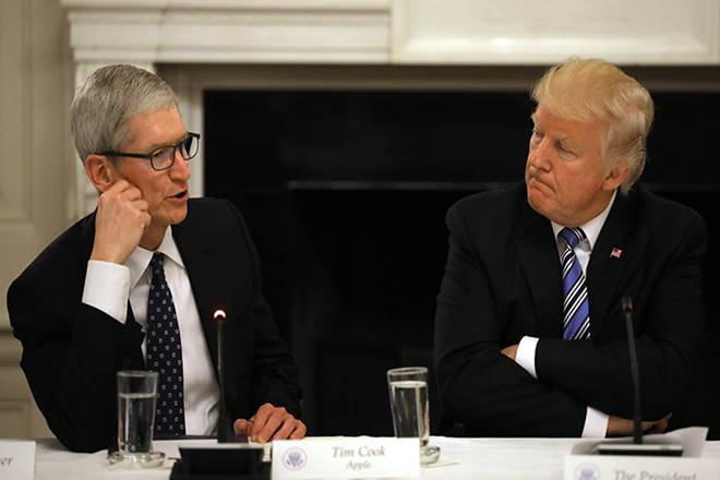 Apple CEO, Apple CEO Tim Cook, White House, US employers, Trump administration, Donald Trump, Sundar Pichai, google