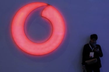 Vodafone now offers 2GB daily data, unlimited calls at Rs 229
