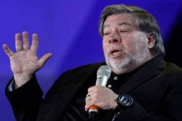 Apple, Steve Wozniak, Facebook, whatsapp, Mark Zuckerberg, Apple Inc, social media, privacy, Online Privacy