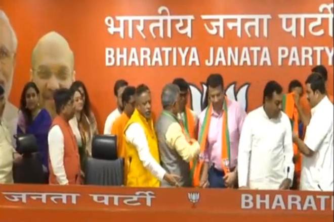 Welcoming the 12 actors into the party fold, Ghosh said the people in the state are inspired by the leadership and development work done by Prime Minister Narendra Modi. (Twitter/BJP Bengal)