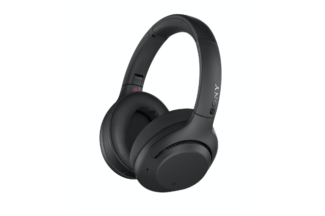Sony WH-XB900N Review: The no-nonsense headphones for premium customers