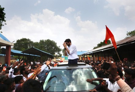 Aaditya Thackeray , shiv sena leader Aaditya Thackeray
