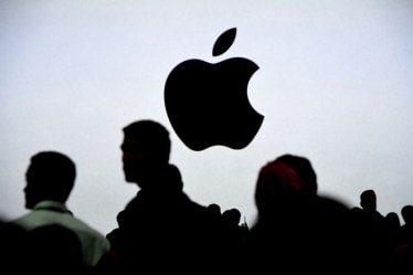 Waning popularity? iPhone sales plummet as Apple drives revenue from services in June quarter