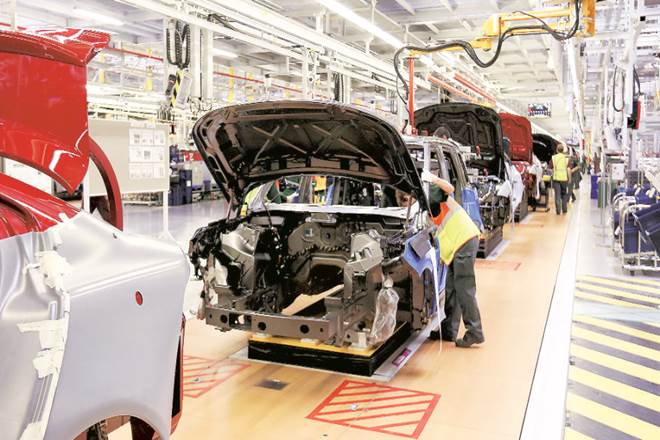 Tata Motors posts Rs 3,679 crore loss in Q1 - Industry News | The ...