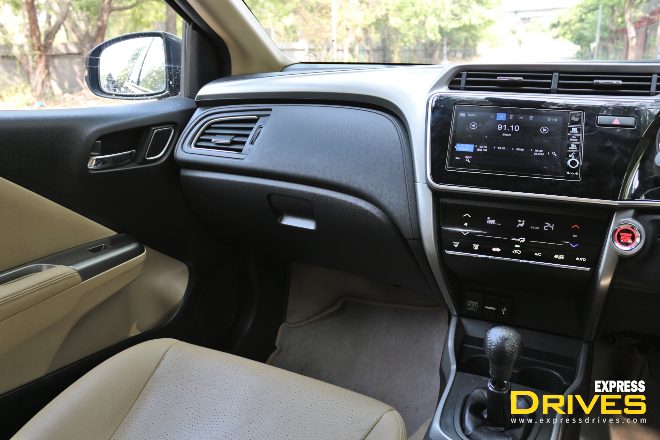 Pro: We drove the Honda City in Delhi's peak summer heat and the car's air-conditioning needs a special mention here. The system cools down the cabin rapidly while the airflow from the rear AC vent is strong enough for instant relief and isn't just a showpiece like in some other cars.