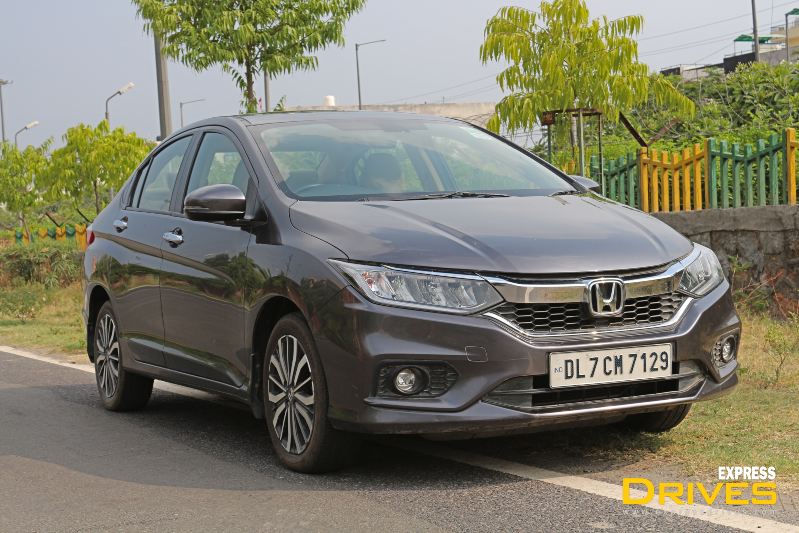 Cons: The Honda City is not perfect though. There are some bits which could have been a bit better. The most prominent of this is the noise of the diesel engine which filters inside the cabin despite improved NVH proofing. Presently, it isn't intrusive but isn't the best in the segment either and we believe a bit more should be done considering the premium positioning of the Honda City.