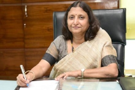 Anshula Kant, Indian banker, MD, CFO, World Bank, SBI news, SBI, world bank,  Stressed Asset Portfolio, Risk, Compliance, Lady Shri Ram College for Women, Delhi School of Economics.