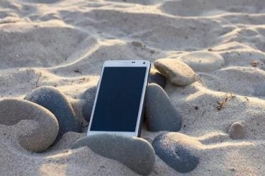 lost phone, lost phone in uber, lost phone google, lost phone complaint, lost phone in ola, mobile phone tracker, mobile phone stolen what to do, mobile phone stolen how to