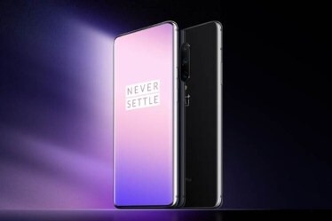 OnePlus 7 Pro review, OnePlus 7 Pro review feature, OnePlus 7 Pro review price, oneplus 7 pro price in india, oneplus 7 pro price in india