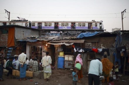 india poverty reduced in 2006 and 2007 during manmohan govt states un report