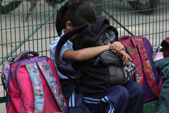 school bags, heavy bags, Bombay High Court, weight of school bags, NCERT curriculum, NCERT, education news