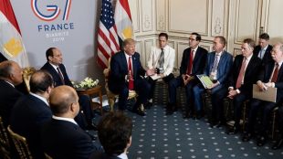 Donald Trump in G7 summit (Twitter image)