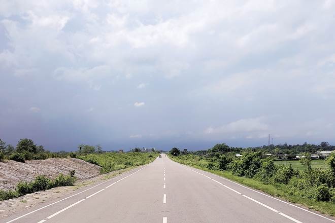 From Kaziranga, there are two routes to reach Pasighat—the straight via Dibrugarh, and the fascinating via Majuli river island (largest river island in the world). From Kaziranga, there are two routes to reach Pasighat—the straight via Dibrugarh, and the fascinating via Majuli river island (largest river island in the world).