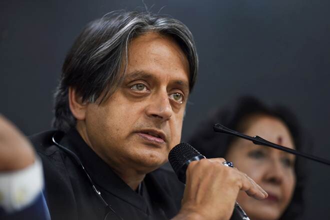 Shashi Tharoor,Hindu Pakistan,Kolkata court