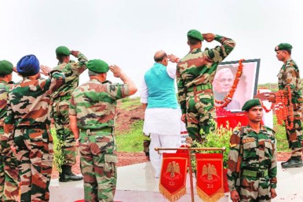 Rajnath Singh pays tribute to Atal Bihari Vajpayee on his first death anniversary, in Pokhran on Friday (photo:pti) Rajnath Singh pays tribute to Atal Bihari Vajpayee on his first death anniversary, in Pokhran on Friday (photo:pti)