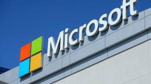 Microsoft had revealed its plans of developing a dark mode for Outlook on mobile about a year ago.