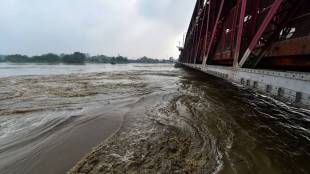 yamuna river in delhi, yamuna river, yamuna river news, yamuna river water level, yamuna river flood, yamuna river latest news, yamuna river danger mark in delhi, yamuna river delhi, yamuna river dam in haryana, yamuna river dam name, yamuna water level, yamuna water level today, yamuna water level in delhi, yamuna water level latest, yamuna water level in delhi nearest warning mark, hathnikund barrage dam, hathnikund barrage water level today, hathnikund barrage haryana, hathnikund barrage images, hathnikund barrage to delhi, delhi flood, delhi flood alert, flood alert in delhi, yamuna bridge in delhi, old yamuna bridge