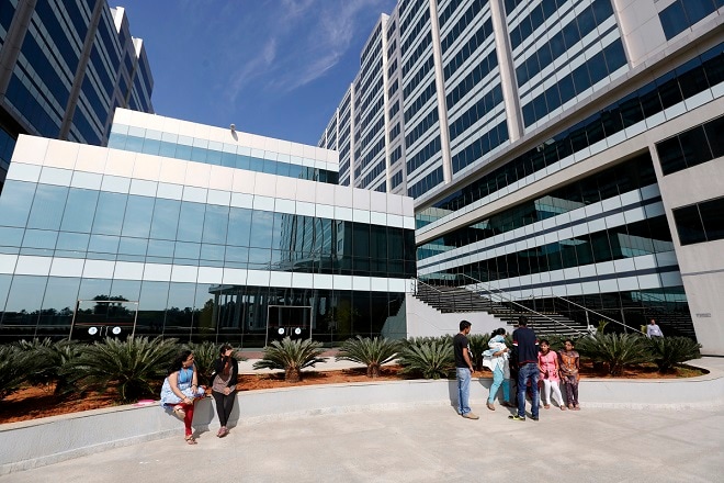 NASSCOM, IT industry, revenue growth quarter, subcontract, global demand, investment, expense, profit