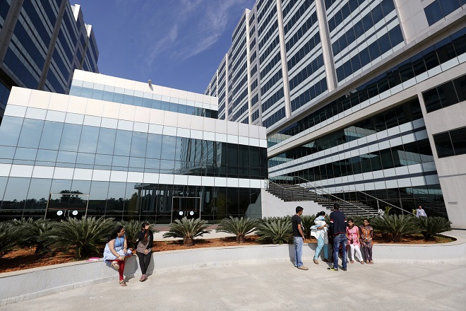 NASSCOM, IT industry, revenue growth quarter, subcontract, global demand, investment, expense, profit
