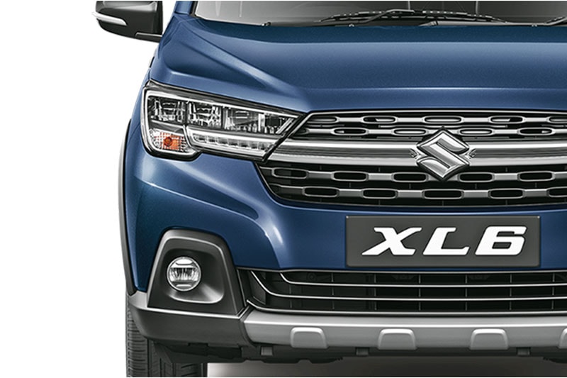 The Maruti Suzuki XL6 comes is available with a 1.5-litre, 4-cylinder, BS-6 compliant petrol engine. This is the same engine which is currently available on the Ertiga as well as the Ciaz. This engine is capable of churning out 105 hp of power along with 138 Nm of peak torque. The Transmission options will include a 5-speed manual gearbox. In addition to this, there will be a 4-speed torque converter unit available as well.