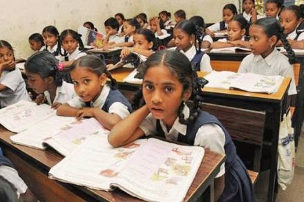 tamil nadu education minister, coloured wristbands caste discrimination, tamil nadu news, tamil nadu latest news, KA Sengottaiyan, tamil nadu education department