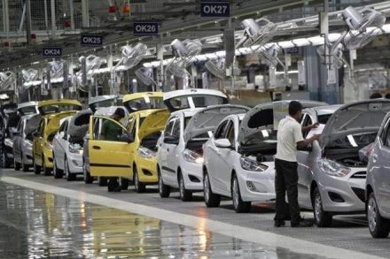 anand Mahindra on gst, auto industry slowdown, nirmala sitharaman auto sales, auto GST cut, road tax, mahindra shares, Mahindra and mahindra buy shares, Mahindra and mahindra revenue, GST registeration, gst notice, GST issues, gst problems, gst return, income tax return, corporate tax, National Anti profiteering Authority, NAA, GST rates, Goods and Services Tax, directorate general of anti profiteering