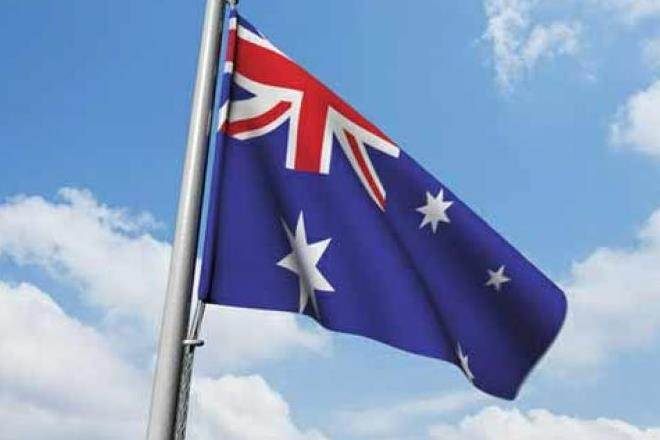  Reynolds said Australia was "committed to work more closely in the Indian Ocean by cooperating with key regional partners, including India and Indonesia". 
