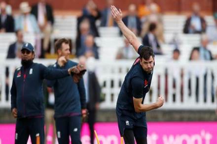Surrey left-arm seamer Sam Curran, who did not play at Lord's, retained his place in a 12-man squad for the third Test, which starts at England captain Joe Root's Headingley home ground on Thursday. Surrey left-arm seamer Sam Curran, who did not play at Lord's, retained his place in a 12-man squad for the third Test, which starts at England captain Joe Root's Headingley home ground on Thursday.