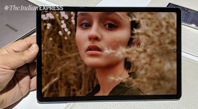 Facebook, transcribe users, audio clip, Dutch, technology, Google, Apple, industry news