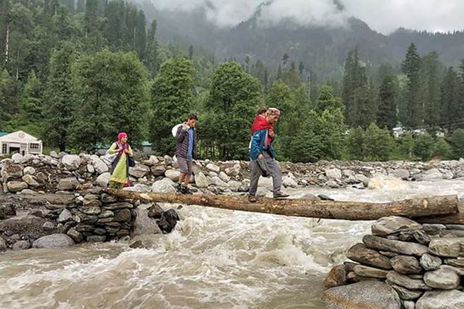rains, heavy rains, dailhi rainfall, rainfall in himachal, rain in kangra, weather in himachal
