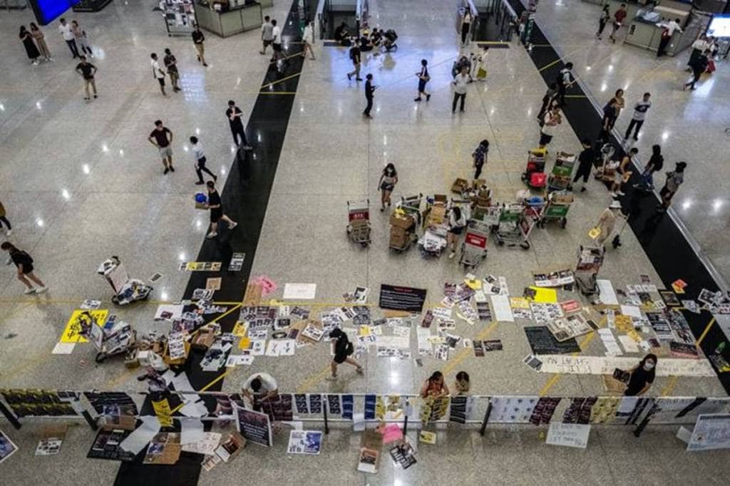hong kong protests, Hong Kong airport, MTR Corporation, Communist Party leaders, beijing, Carrie Lam, latest news on hong kong