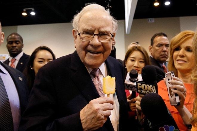 warren buffet tips to live a happy life for sucessfull career warren buffet tips to live a happy life for sucessfull career