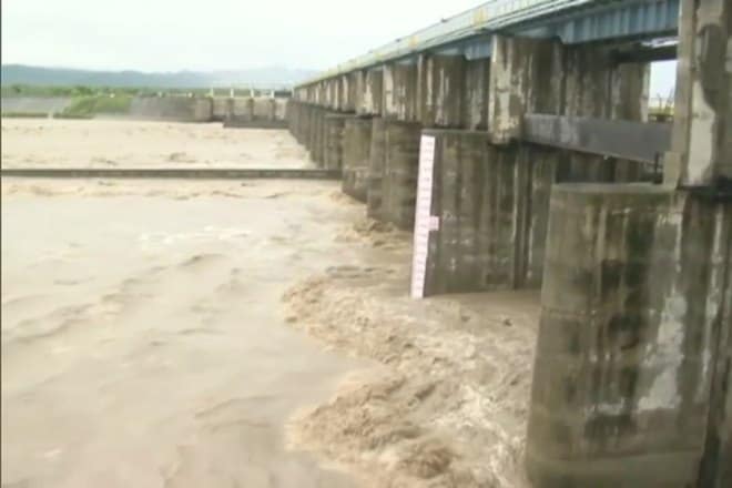 Yamuna Delhi Flood, delhi weather, hathni kund, delhi news, cloud burst, flood in delhi, yamuna river, yamuna, hathnikund barrage, hathnikund, punjab flood, haryana news live, delhi rain, delhi news latest