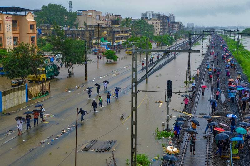 mumbai rains, mumbai rains live update, mumbai rains today, mumbai rains twitter, mumbai rains in august, mumbai rains forecast, mumbai rains trains