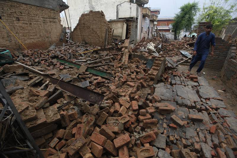 earthquake, earthquake in pakistan, quake in Pakistan, Pakistan-occupied Kashmir, pakistan earthquake, Mirpur, PoK, Jhelum in Punjab, US Geological Survey