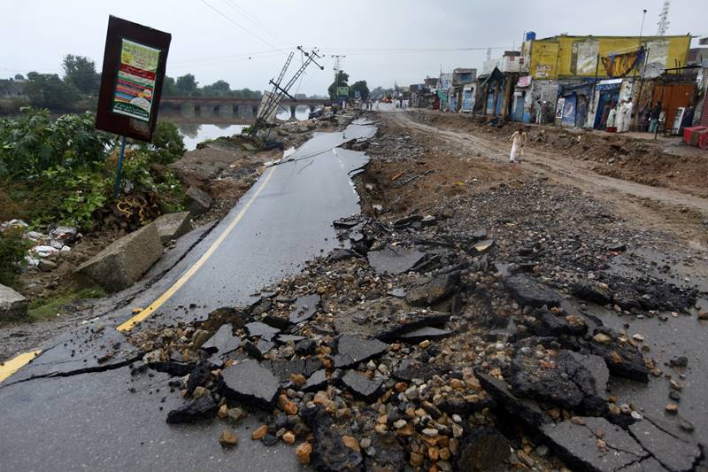 earthquake, earthquake in pakistan, quake in Pakistan, Pakistan-occupied Kashmir, pakistan earthquake, Mirpur, PoK, Jhelum in Punjab, US Geological Survey