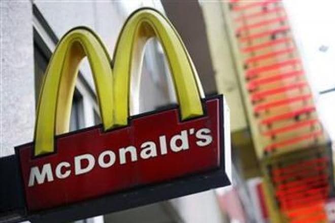 McDonald, McDonald online, online food ordering, online food ordering service, East India, north East India, Connaught Plaza Restaurants, McDeliveryTM app, industry news