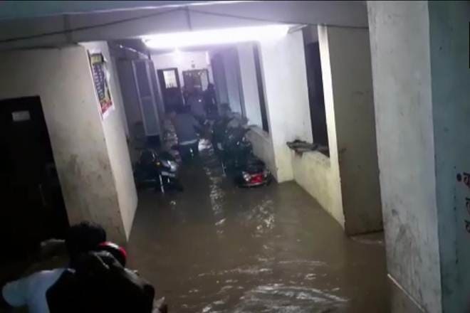 Pune Rains Live, Heavy Rains in Pune Live