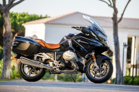 BMW R 1250 R and R 1250 RT launched in India: Here’s what they offer!