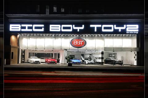40 per cent of supercars/luxury cars are sold online by Big Boy Toyz!